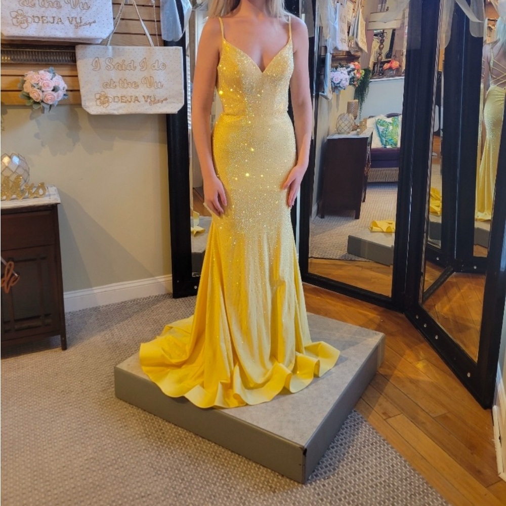 Sherri Hill Gold Prom Gown Sleeveless Sweetheart